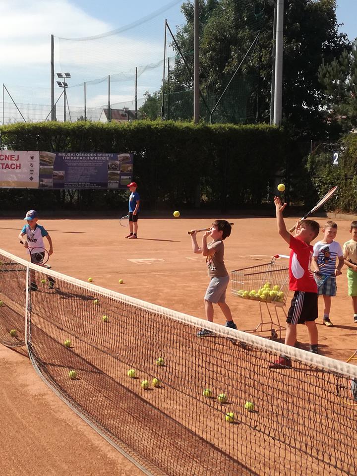 Zajęcia sportowe z tenisa ziemnego